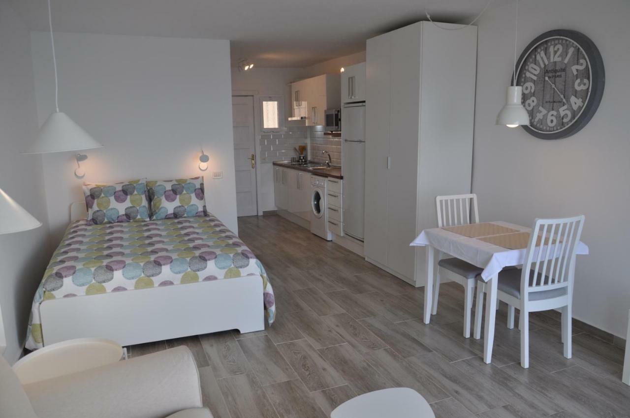Bright Studio By The Sea Icod De Los Vinos Exteriör bild